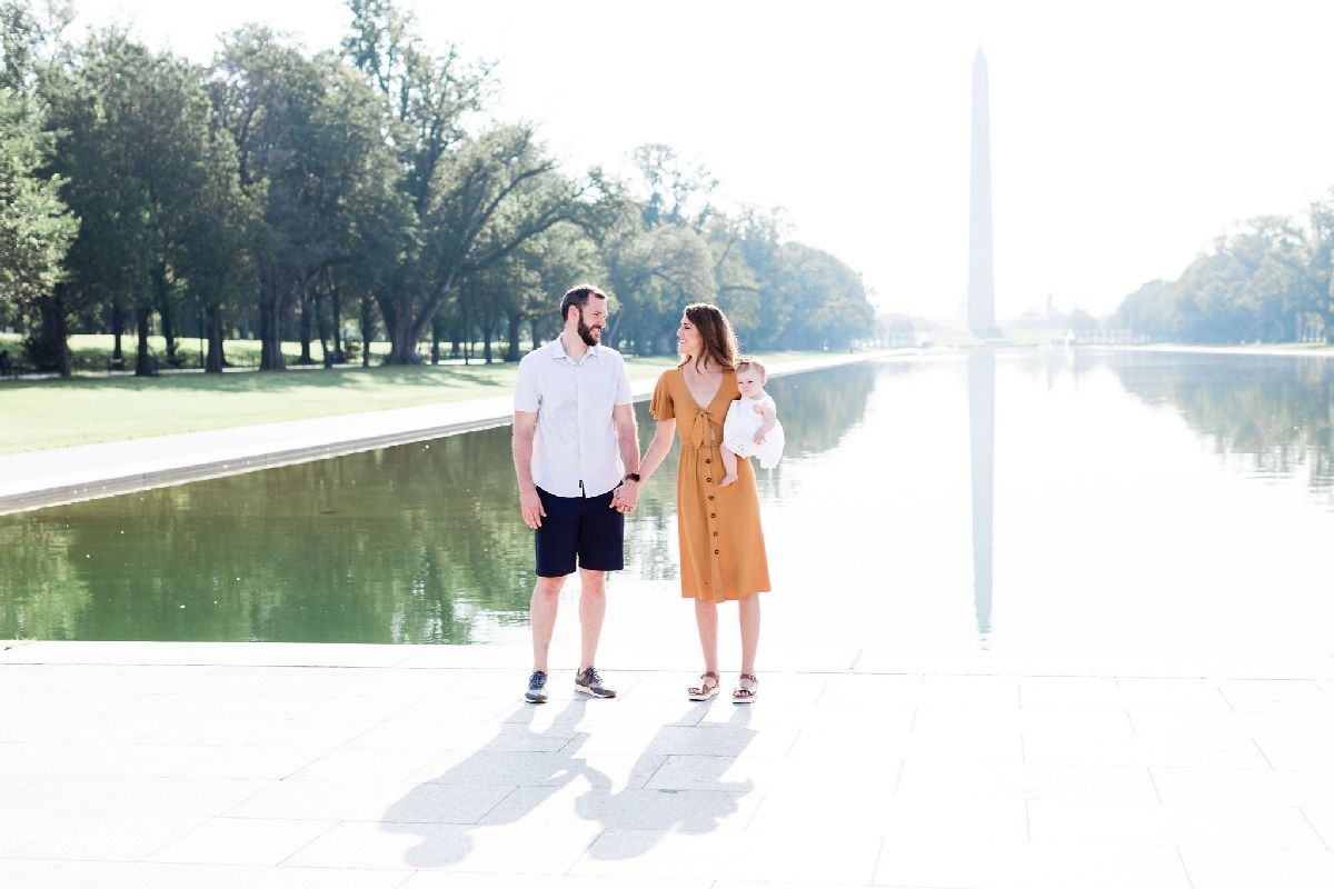 Washington Memorial Family Session by Apt. B Photography